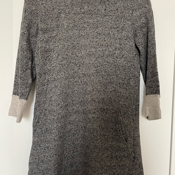 French Connection Dress. Size 02. - Picture 6 of 7